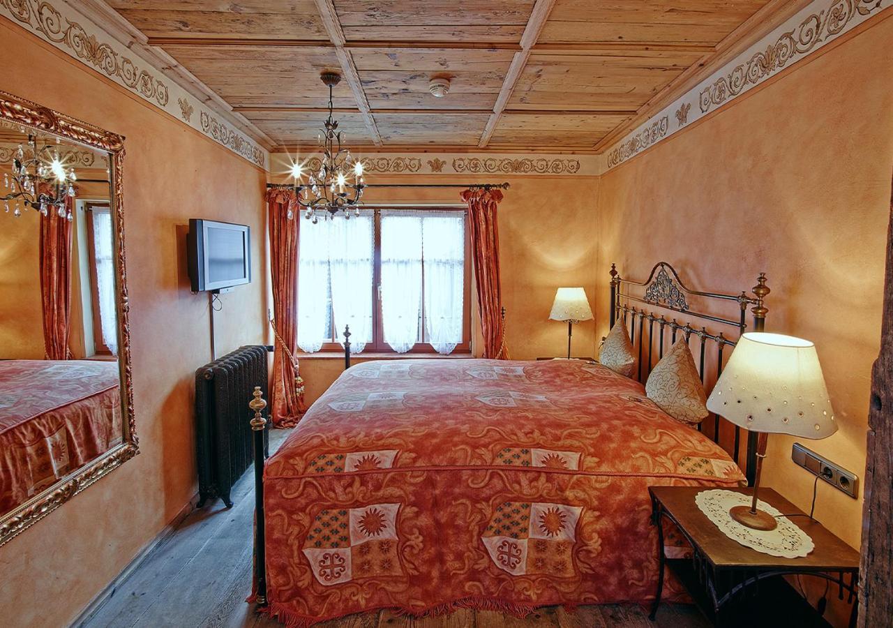 Historik Hotel Gotisches Haus Garni Rothenburg ob der Tauber Exterior photo