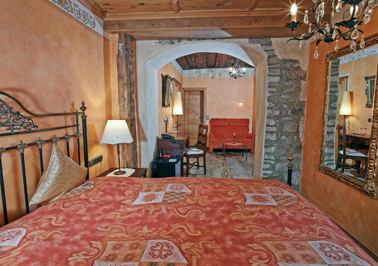 Historik Hotel Gotisches Haus Garni Rothenburg ob der Tauber Exterior photo