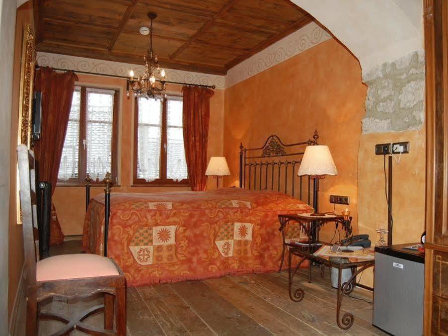 Historik Hotel Gotisches Haus Garni Rothenburg ob der Tauber Exterior photo